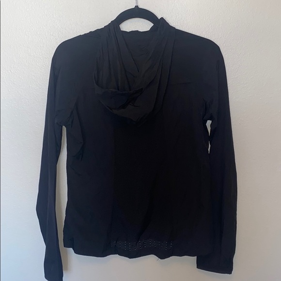 Fabletics Running Jacket - Picture 2 of 4